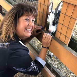 Meet your Posher, Dawn